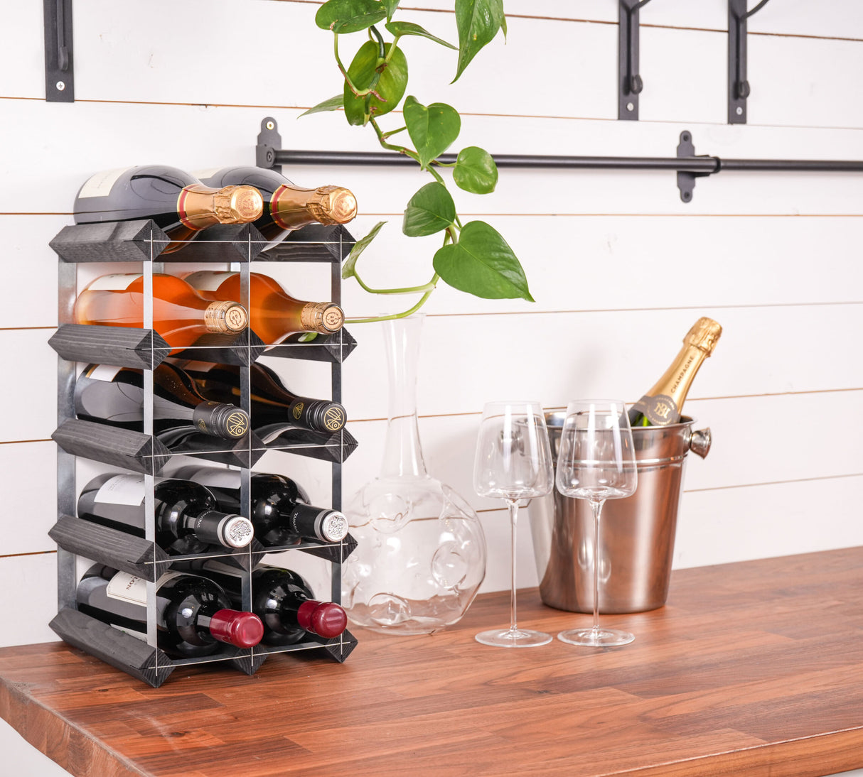 Traditional Wine Rack Vinställ Black 12 flaskor