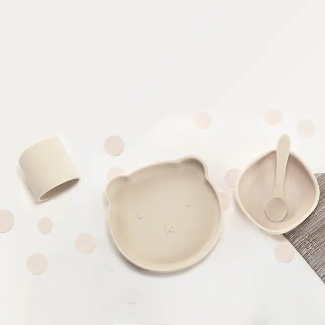Modern House Chic kids barnservis 4 delar silikon creme