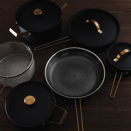 Vargen & Thor Arvet XL grytset 6 delar svart/mässing