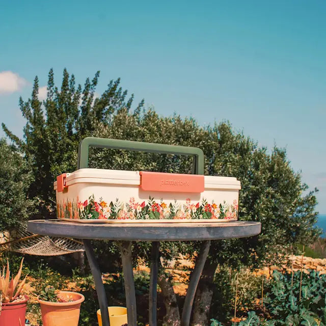 Platterbox Matlåda isolerad med kylning 5,5 L Floral