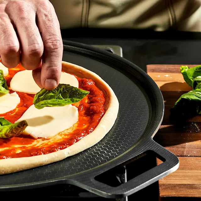 Hexclad Hybrid pizzastål hybrid 35 cm
