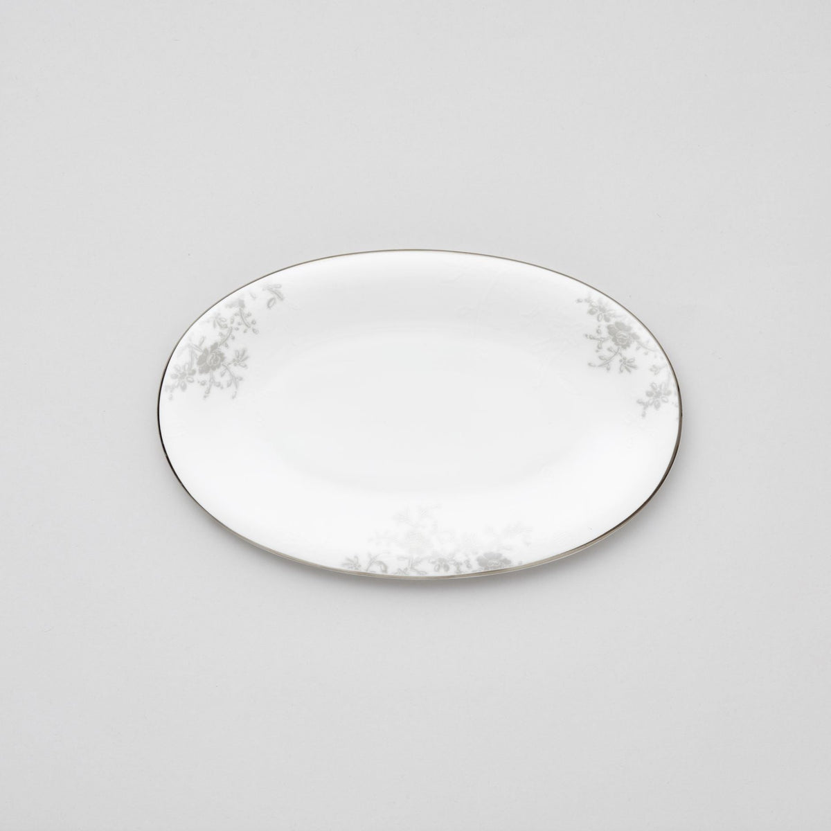 Royal Porcelain Angelina Platinum Ovalt Fat 24 cm Vit - Kockensval