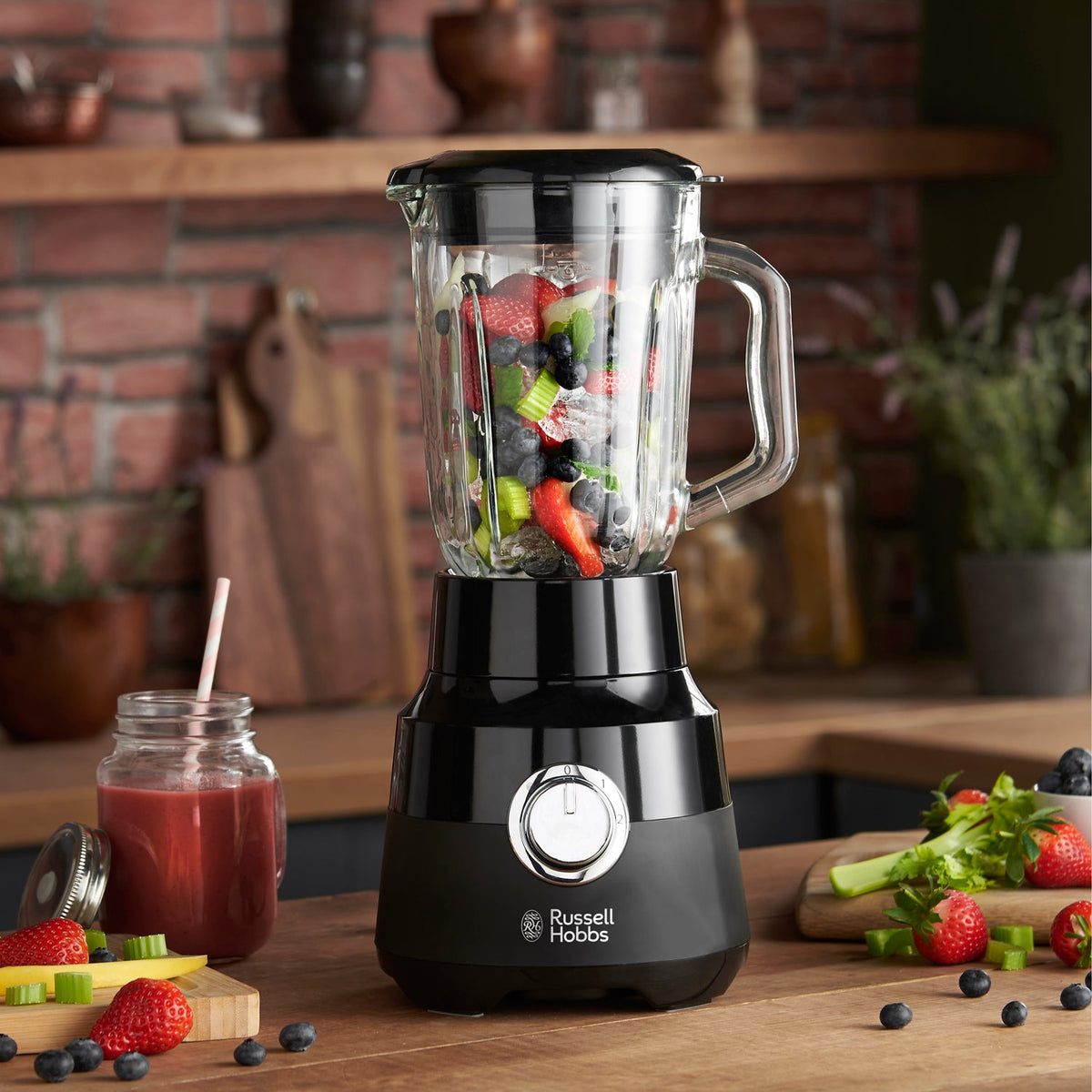 Russell Hobbs Mixer 24722 - 56 Svart - Kockensval