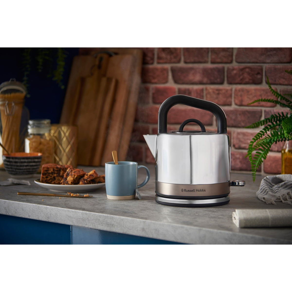 Russell Hobbs Vattenkokare Distinctions Titanium - Kockensval
