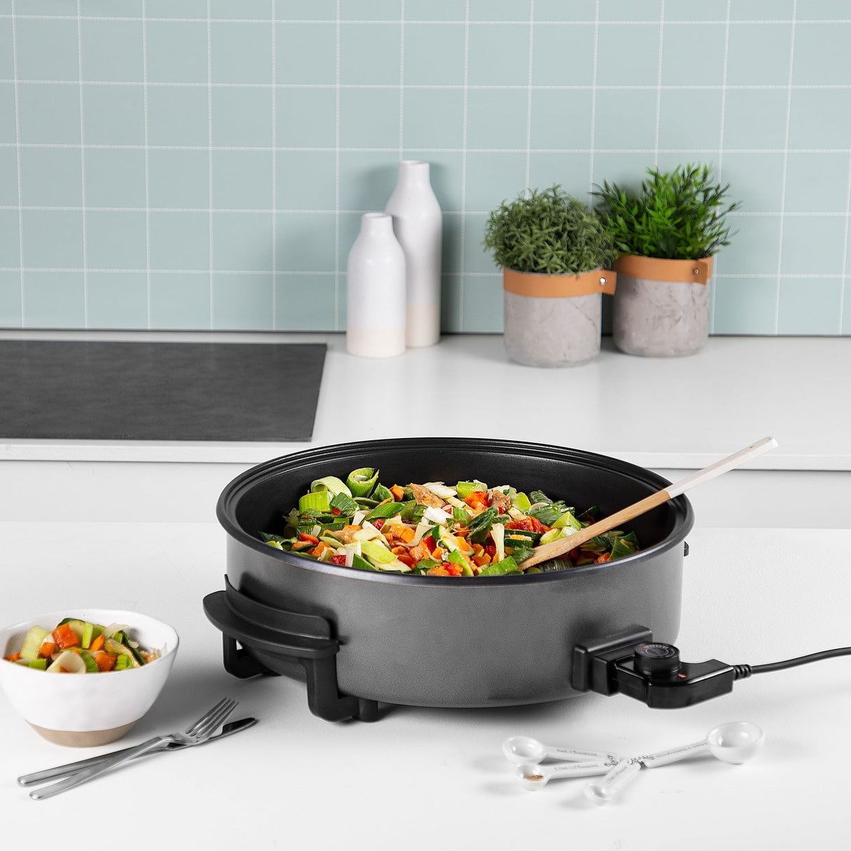 Tristar Multifunktionell Grillpanna XXL 40 cm - Kockensval