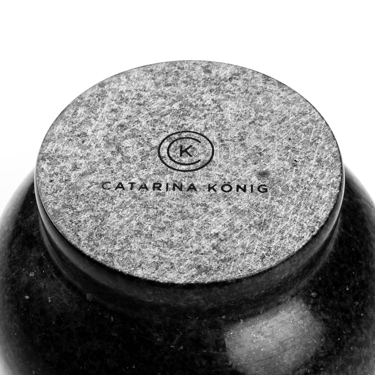 Catarina König Mortel 14 cm Polerad Granit