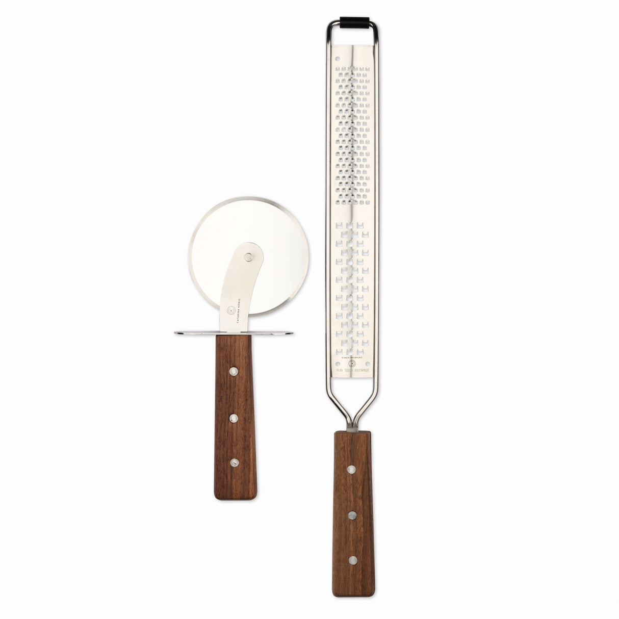 Catarina König Rivjärn & Pizzaskärare Valnötsträ