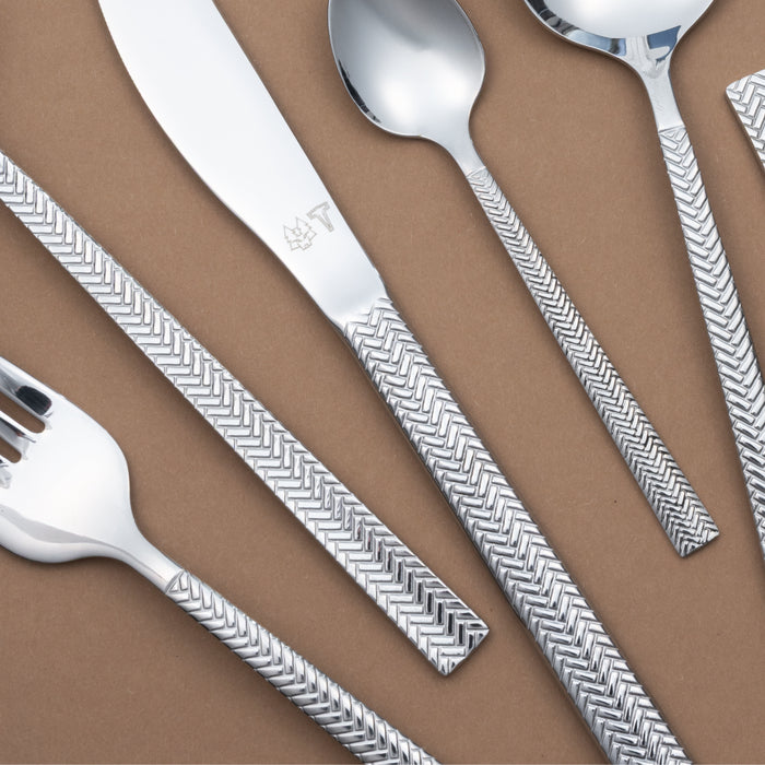 Vargen & Thor Glöd bestickset 16 delar blankt stål