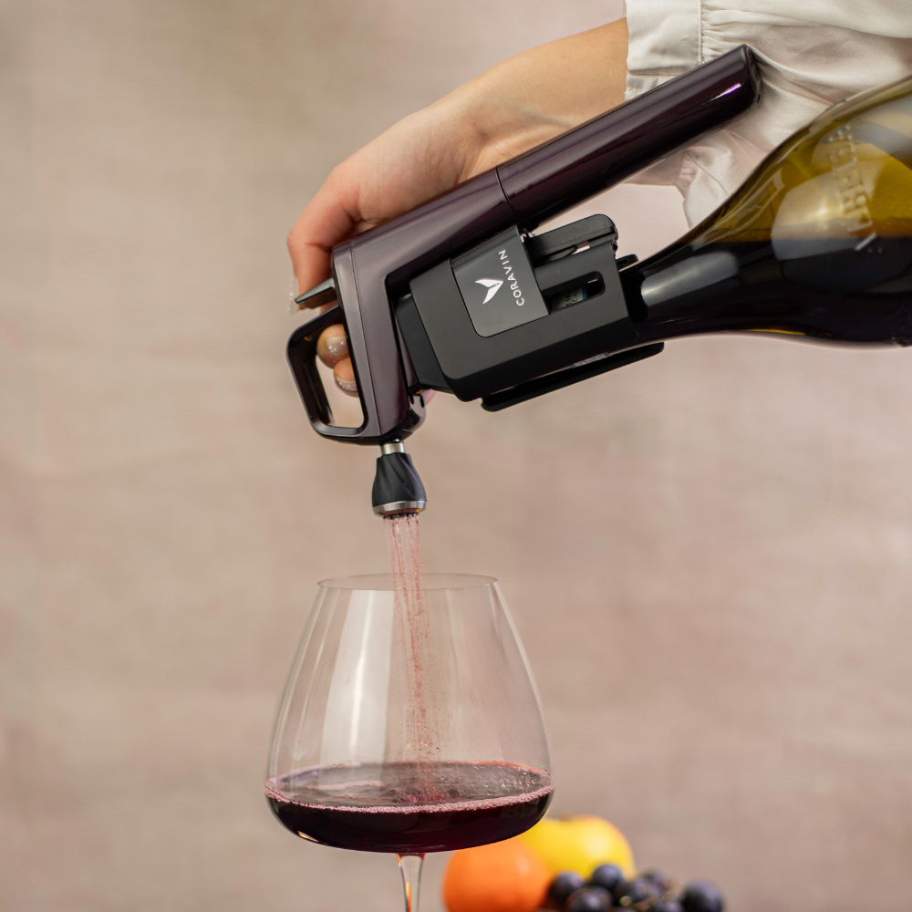 Coravin Timeless Six+ vinkonserveringssystem i väska 12 delar Limiterad röd