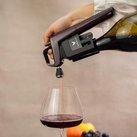 Coravin Timeless Six+ vinkonserveringssystem i väska 12 delar Limiterad röd