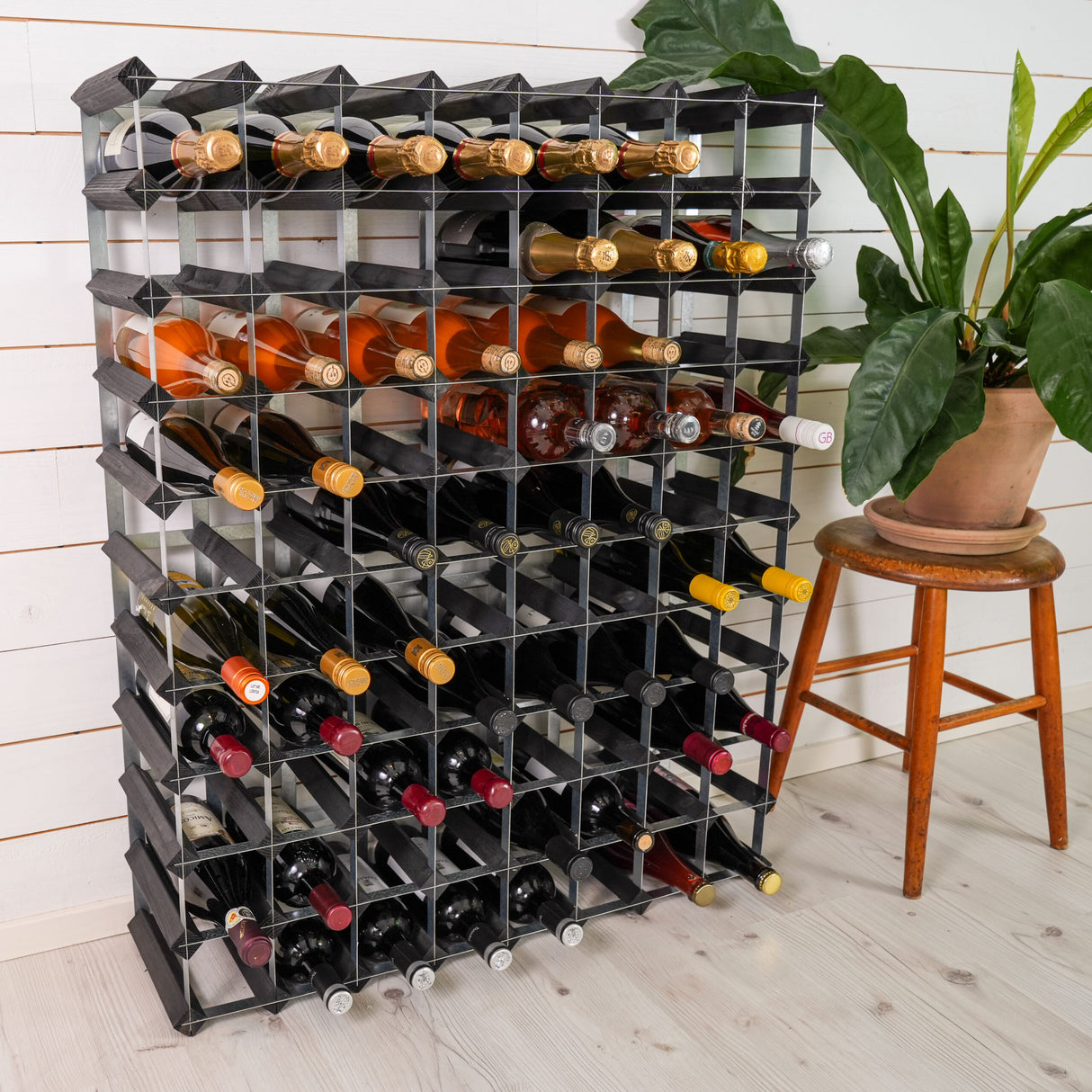 Traditional Wine Rack Vinställ Black 90 flaskor