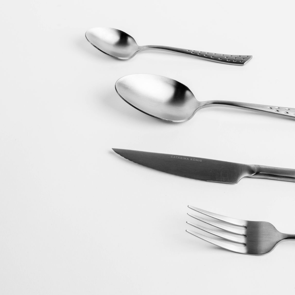 Catarina König Bestickset 24 delar Strawberry