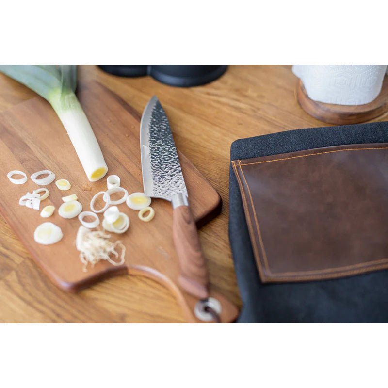 Dorre Akira Knivset med Brunt Handtag - 3 Knivar: Kockkniv, Köttkniv och Allkniv - Kockensval