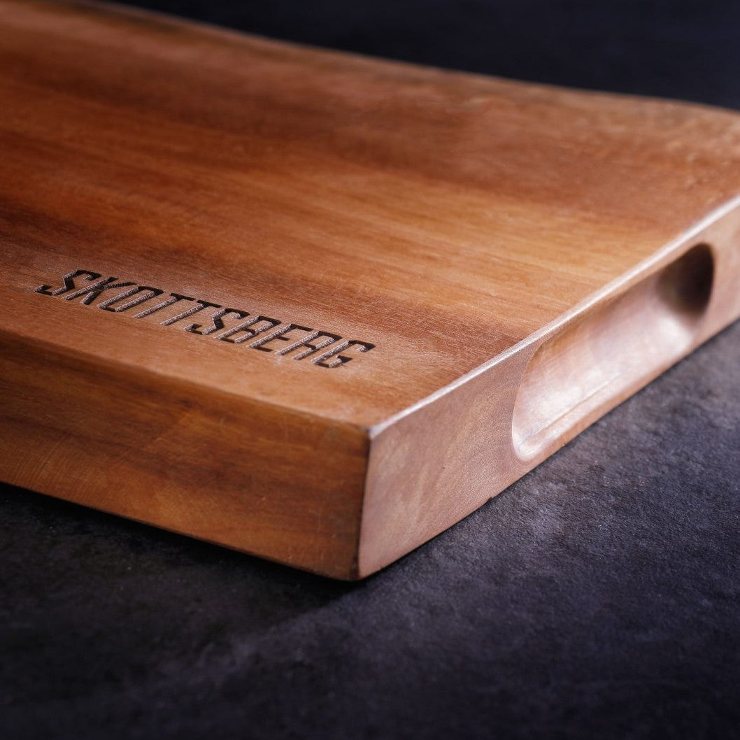 Skottsberg Skärbräda i trä 50x19 cm